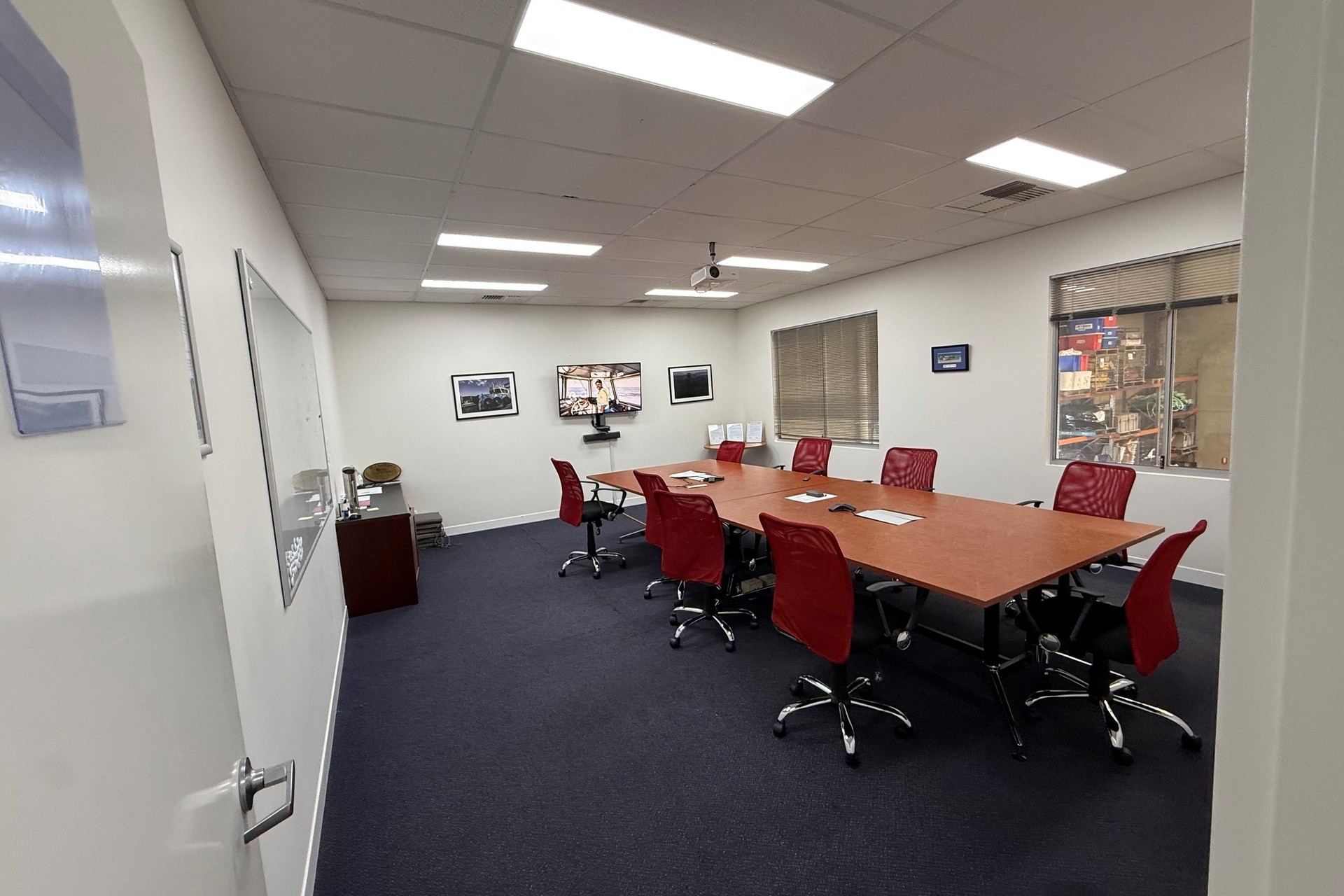 Upgrade today - Move to this versatile Office & Warehouse with Secure Hardstand
